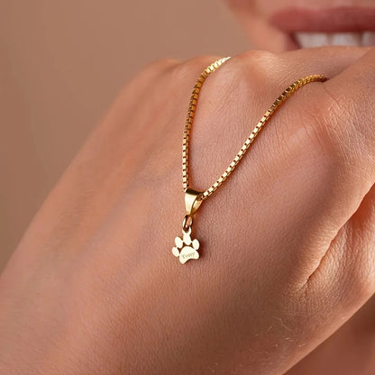 Personalisierte Pfoten-Halskette - mit Namen graviert